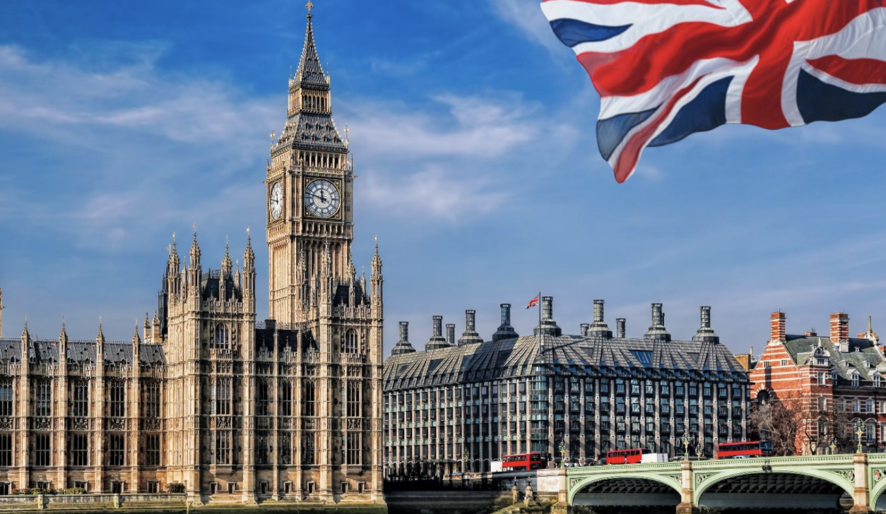 UK Government and UKGC Initiate Stakeholder Consultations for Gambling Act Review